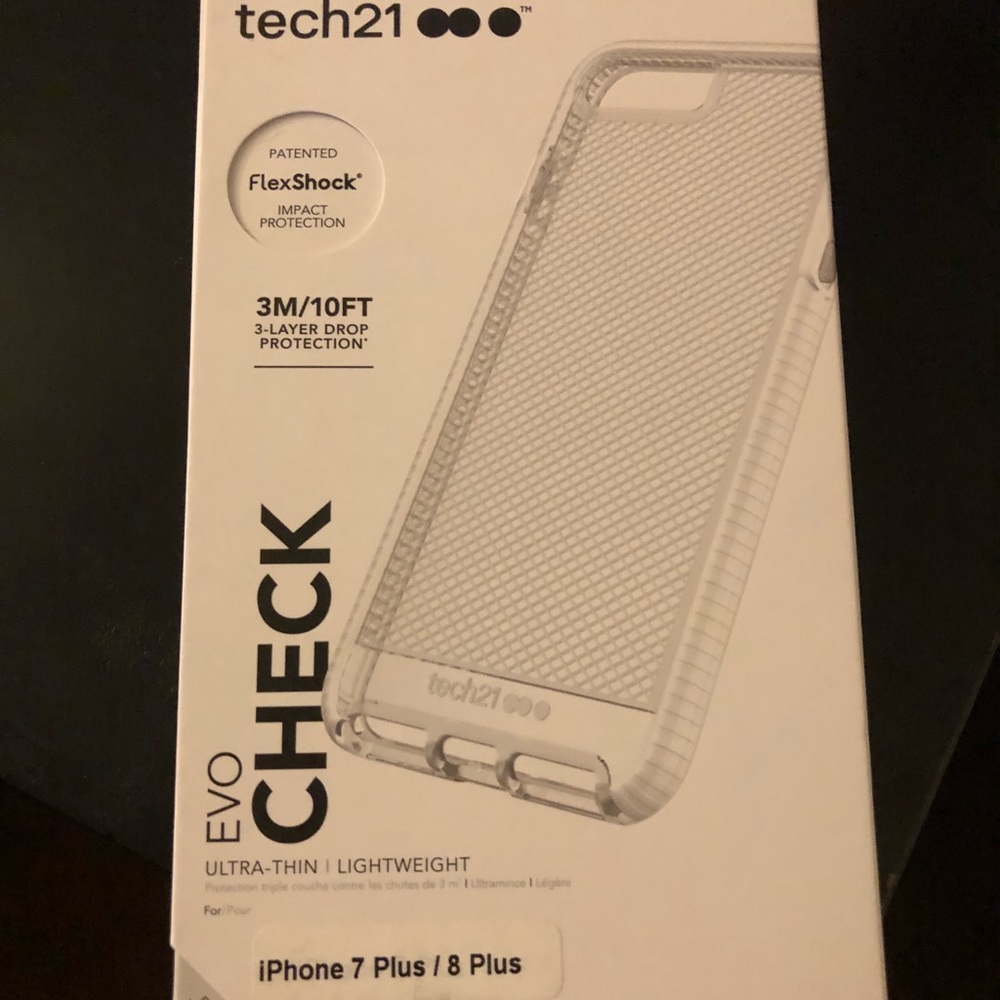 Tech 21 iPhone 7plus/8plus. White